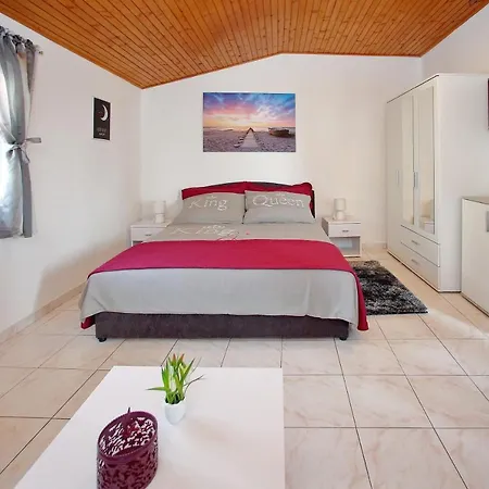 Vera Διαμέρισμα *